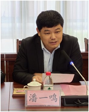 泉州市春光照明科技有限公司潘一鸣董事长和泉州市柏年标准化技术服务