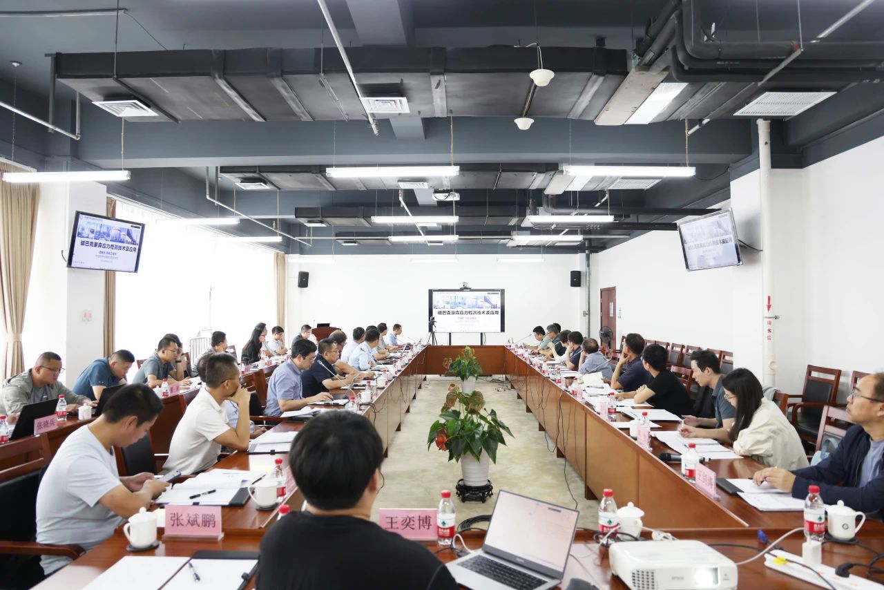 7e70b54ee9011f82be0fc10bfc7ffaf2.jpg 7e70b54ee9011f82be0fc10bfc7ffaf2.jpg